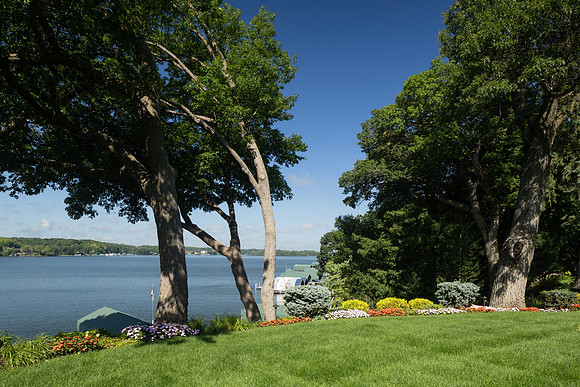 250820_6326 Smithtown Rd_086