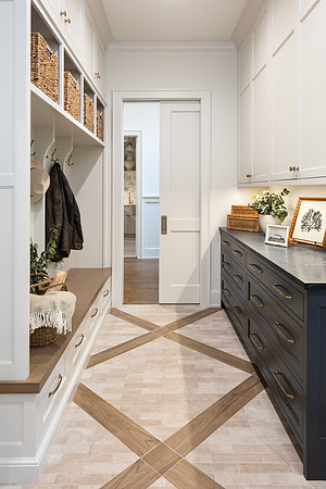241015_4010 Enchanted Ln_132