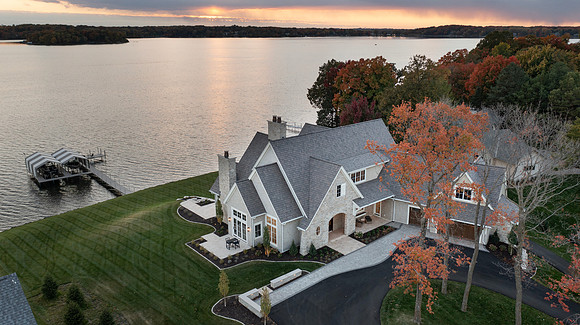 241015D_4010 Enchanted Ln_105