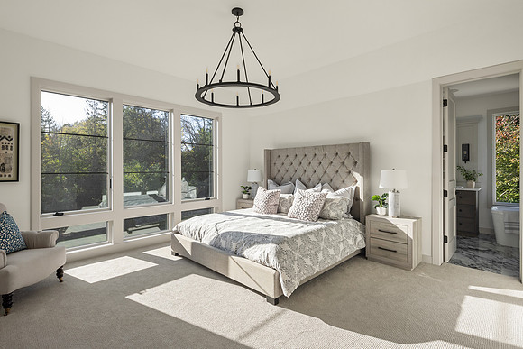 231009_2700 White Oak Dr_032