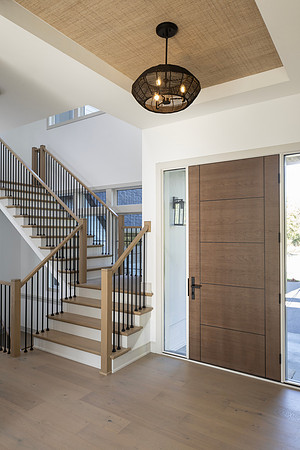 231009_2700 White Oak Dr_052