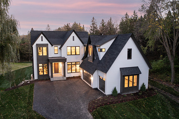 231010D_2700 White Oak Ln_025
