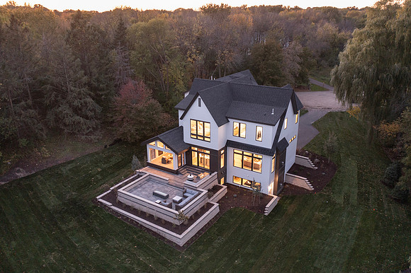 231010D_2700 White Oak Ln_096