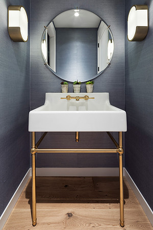 Contemporary bathroom vanity
