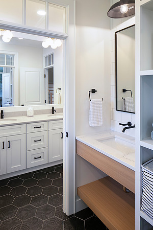201012_3016 Lindgren Ln_006